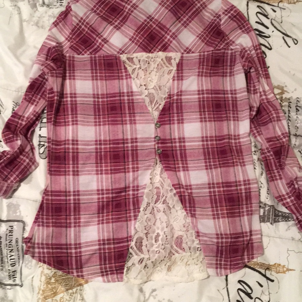 Pink plaid shirt with lace detail on the back. - Picture 3 of 5